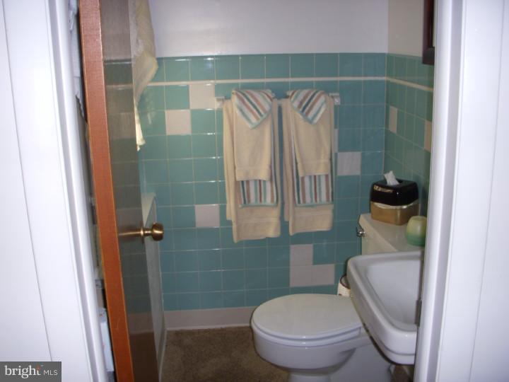 641 Klockner Road Hamilton, NJ 08619 - Photo 14 of 15 Half Bath