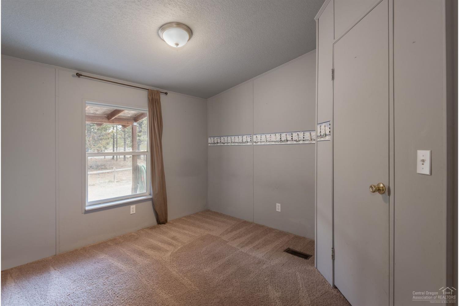52679 Golden Astor Road La Pine, OR 97739 - Photo 5 of 11 Additional Photo