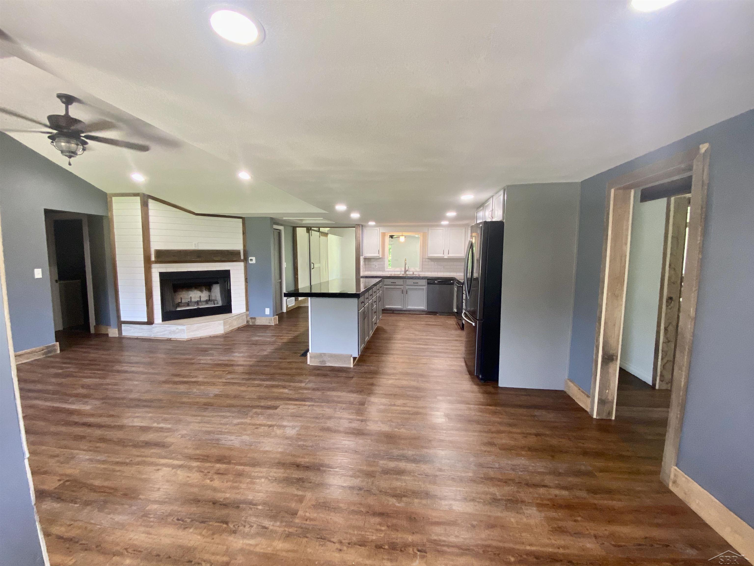 9770 North River Road Freeland, MI 48623 - Photo 5 of 33