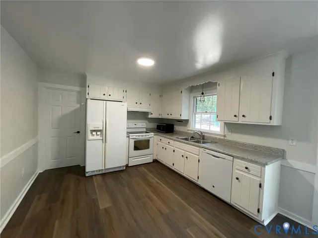 $2,300 | 115 Big Meadows Terrace, North Chesterfield, VA 23236