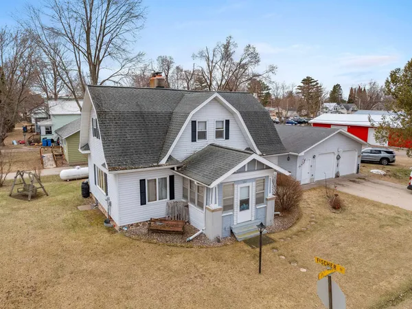$169,900 | 701 East Pleasant Street, Gresham, WI 54128
