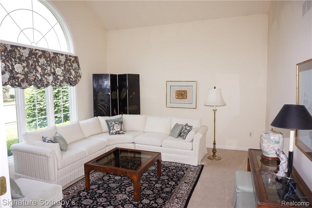 1290 Pebble Pointe Drive Rochester, MI 48307 - Photo 10 of 25 DSC07014.JPG