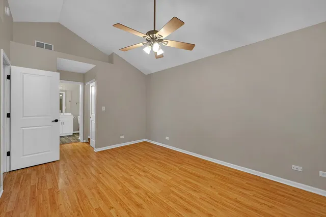 $325,000 | 2357 Twilight Drive, Aurora, IL 60503