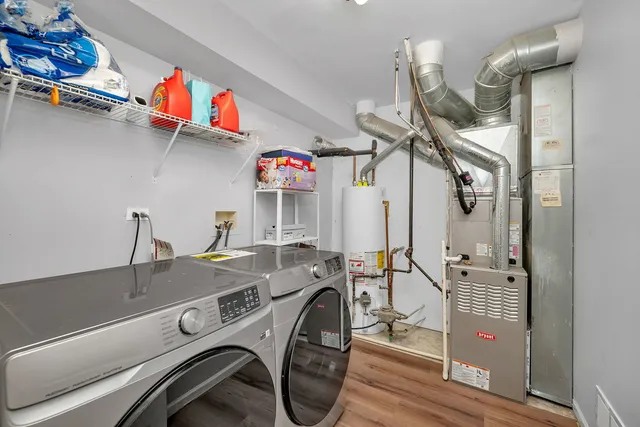 $325,000 | 2357 Twilight Drive, Aurora, IL 60503