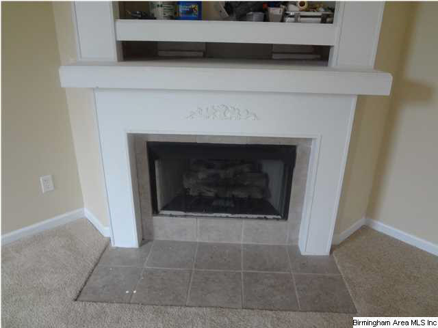 142 Gardenside Drive Alabaster, AL 35007 - Photo 9 of 32