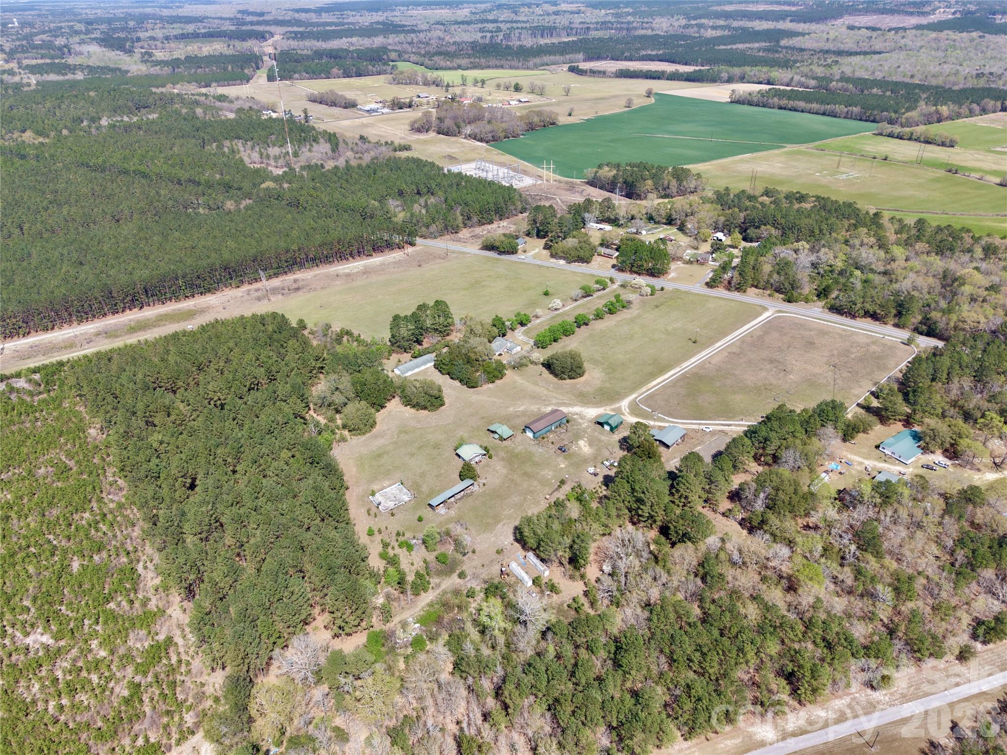 2389 Bethune Road Bethune, SC 29009 - Photo 4 of 47