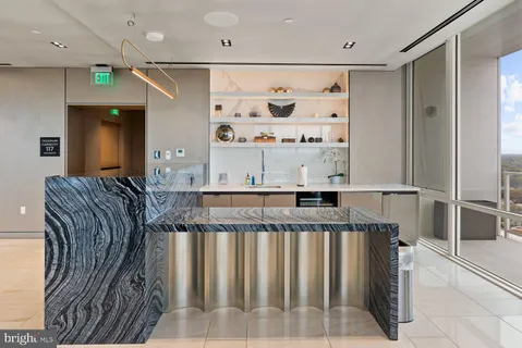 $1,380,000 | 1781 North Pierce Street, Unit 501, Arlington, VA 22209