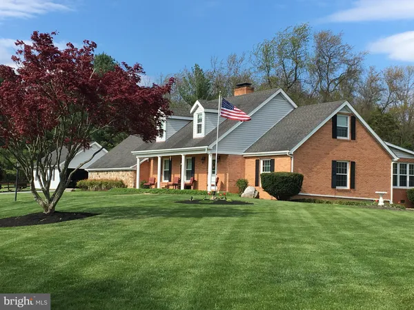 $675,000 | 908 Jonathan Street, Woodstock, VA 22664