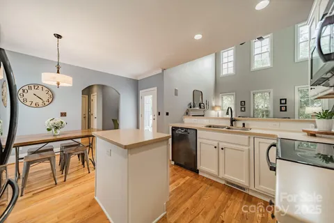 $749,000 | 720 Shady Grove Crossing, Fort Mill, SC 29708