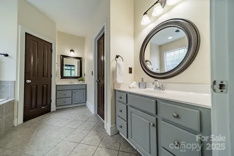 $749,000 | 720 Shady Grove Crossing, Fort Mill, SC 29708