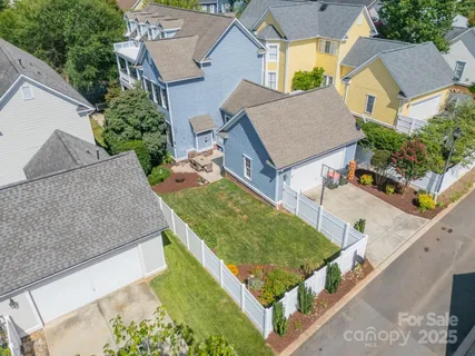 $749,000 | 720 Shady Grove Crossing, Fort Mill, SC 29708