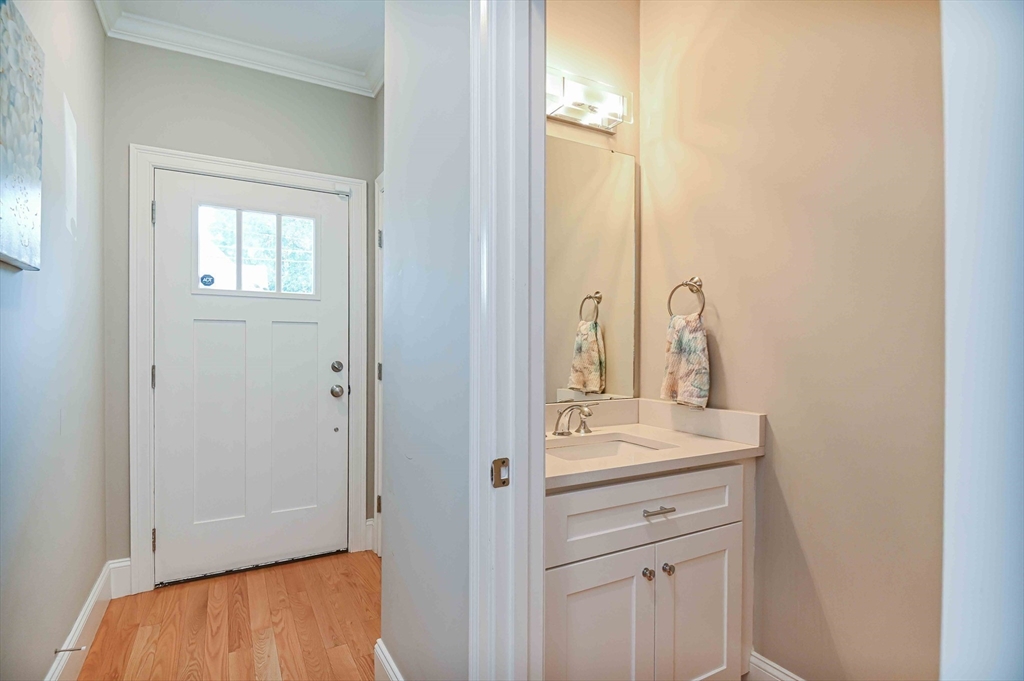 74 Cox Street, Unit 8 Hudson, MA 01749 - Photo 10 of 27