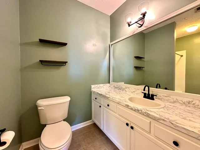 $2,000 | 45 Sycamore Avenue, Unit 1335, Charleston, SC 29407