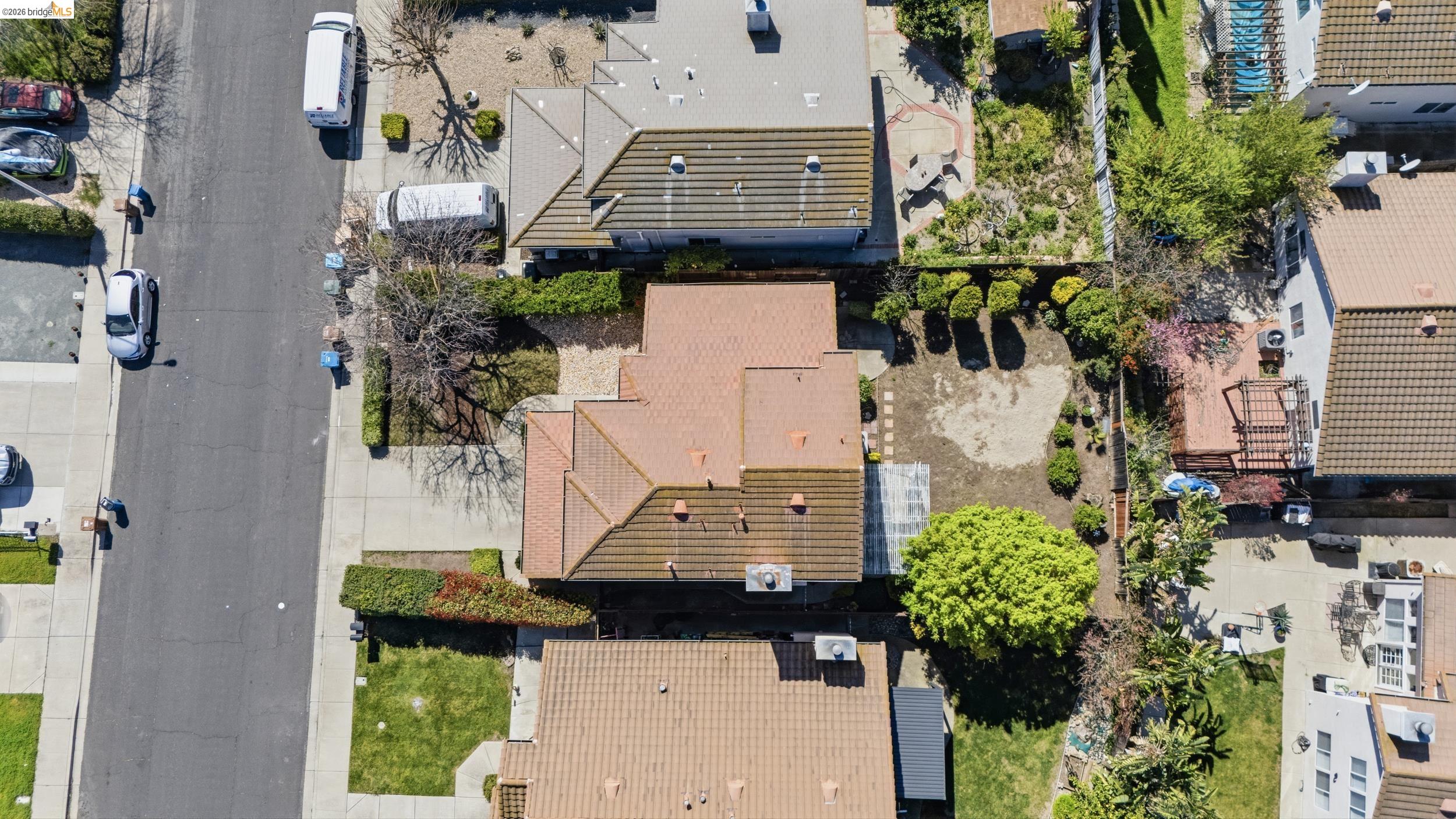 4924 Stirrup Way Antioch, CA 94531 - Photo 34 of 40 an aerial view of residential houses with outdoor space