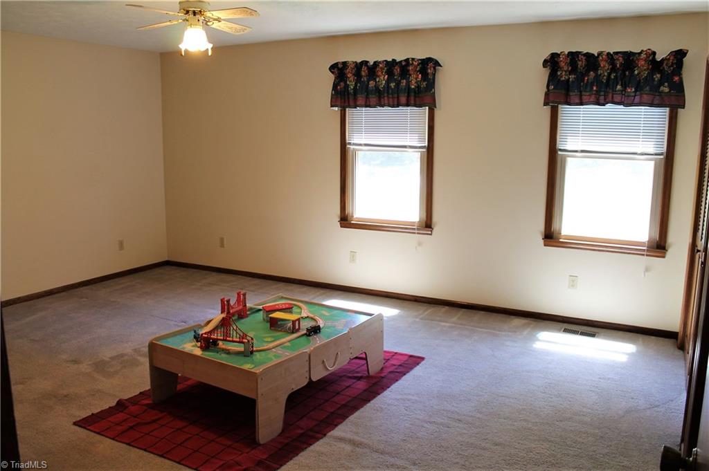 905 Sink Road Lexington, NC 27295 - Photo 12 of 30 Gallery Image 12
