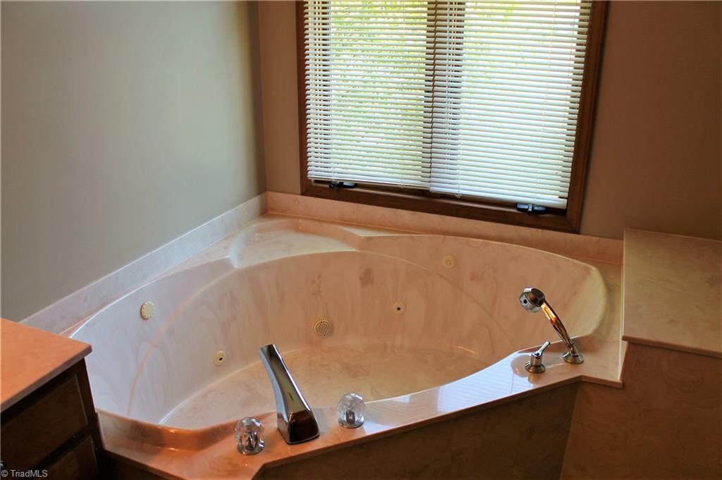 905 Sink Road Lexington, NC 27295 - Photo 17 of 30 Gallery Image 17