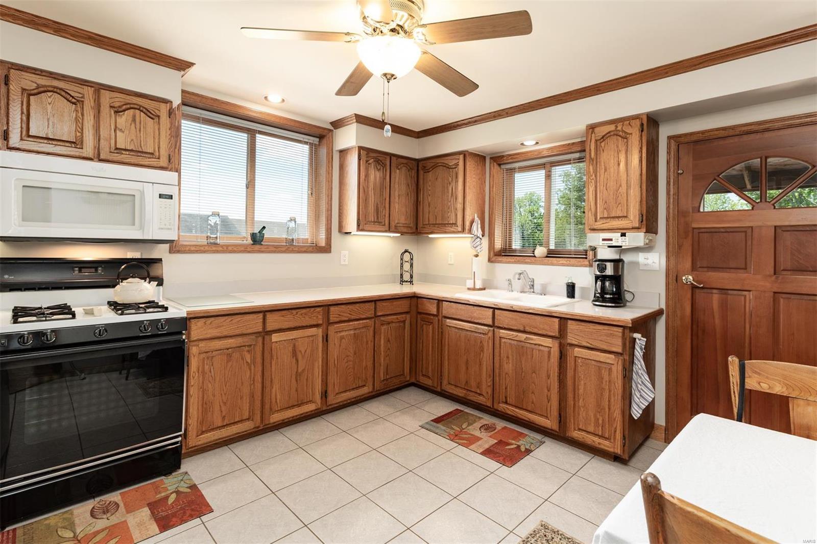 9625 Sappington Road St. Louis, MO 63126 - Photo 20 of 38 Gallery Image 20