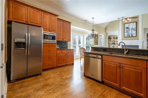 $985,000 | 1176 Bluffhaven Way Northeast, Brookhaven, GA 30319