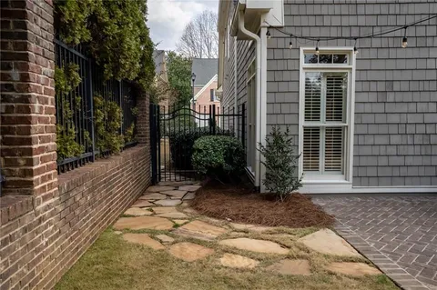 $985,000 | 1176 Bluffhaven Way Northeast, Brookhaven, GA 30319