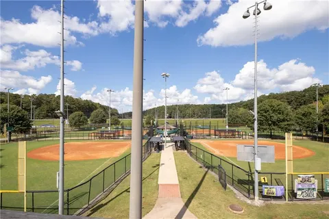 $985,000 | 1176 Bluffhaven Way Northeast, Brookhaven, GA 30319