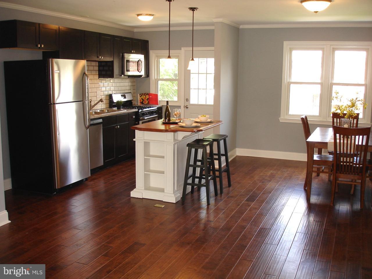 4626 Coleherne Road Baltimore, MD 21229 - Photo 4 of 30 BEAUTIFUL OPEN CONCEPT