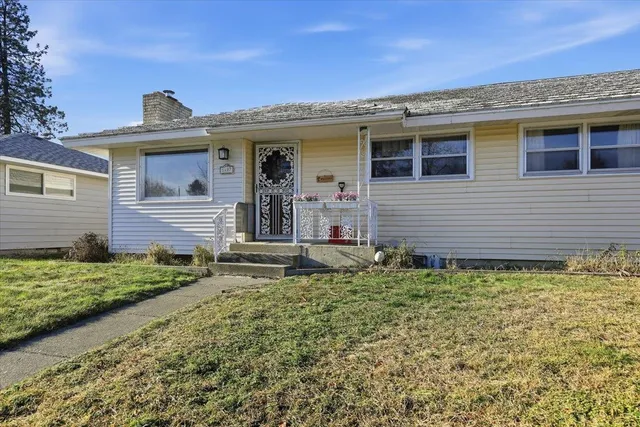 $400,000 | 5407 North Cannon Street, Spokane, WA 99205