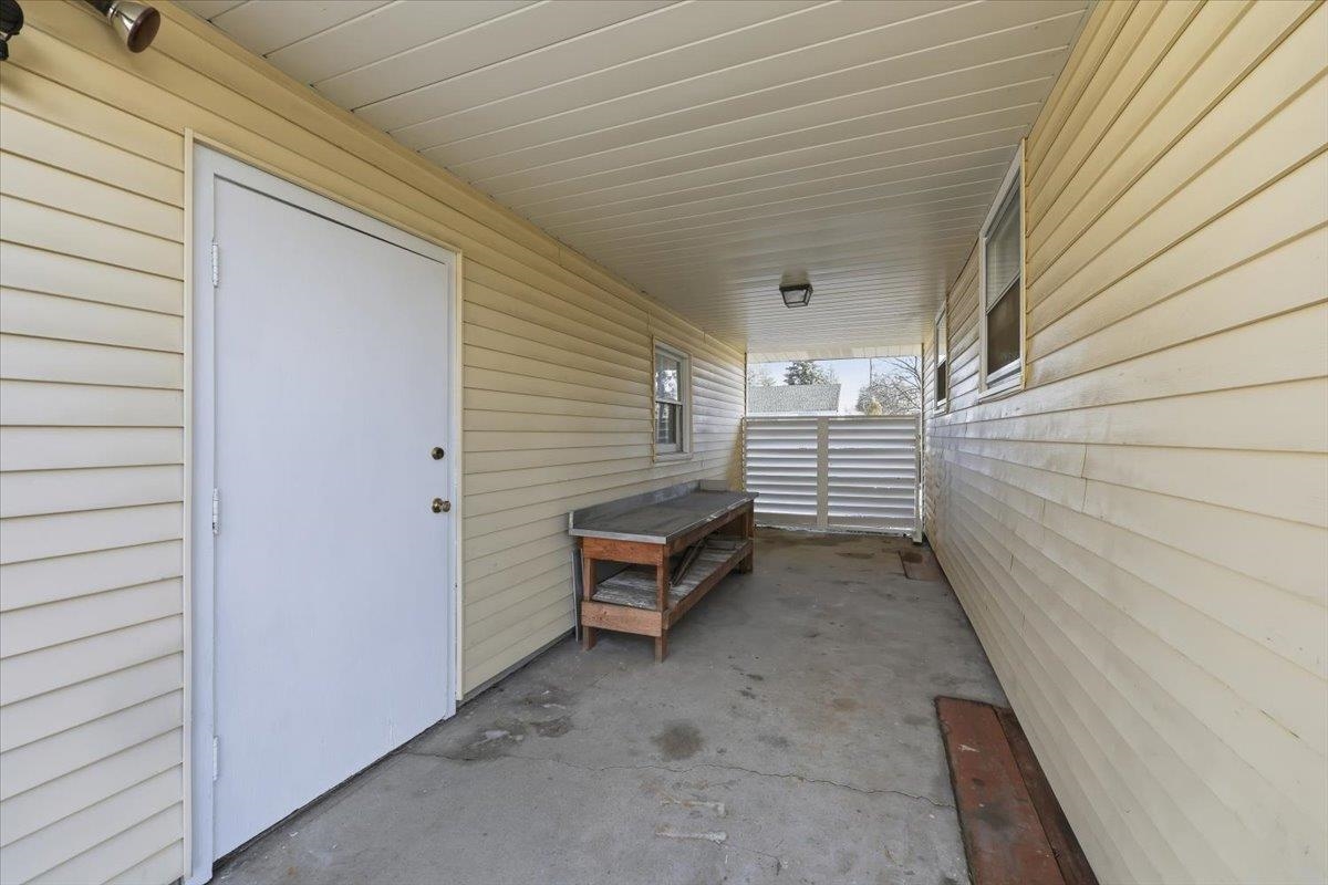 5407 North Cannon Street Spokane, WA 99205 - Photo 24 of 32