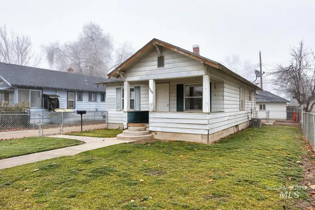 $274,900 | 1705 Blaine Street, Caldwell, ID 83605