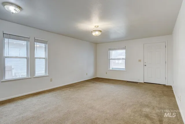 $274,900 | 1705 Blaine Street, Caldwell, ID 83605