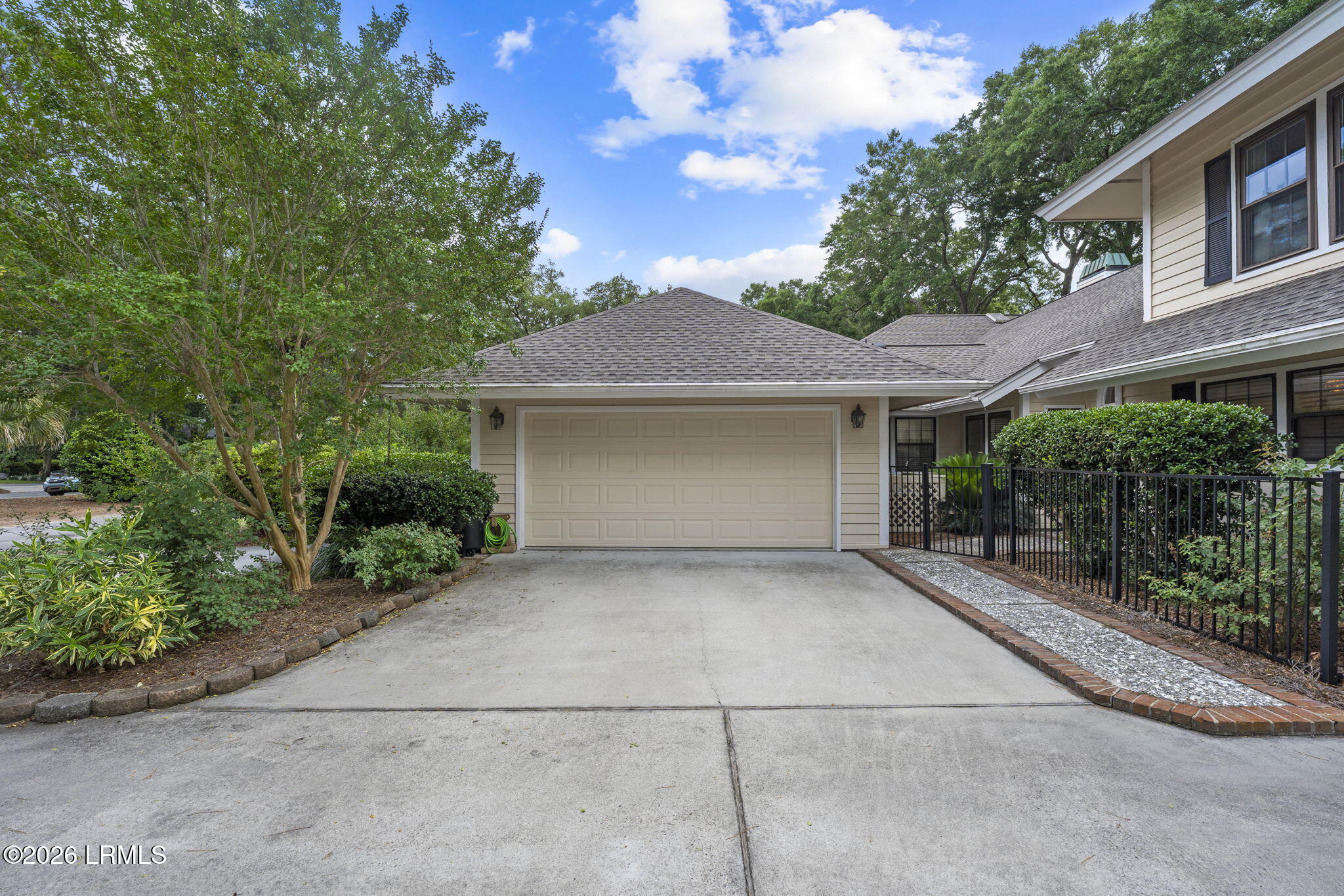 646 South Reeve Road, Unit 23 St. Helena Island, SC 29920 - Photo 2 of 45 41-web-or-mls-DSC02549