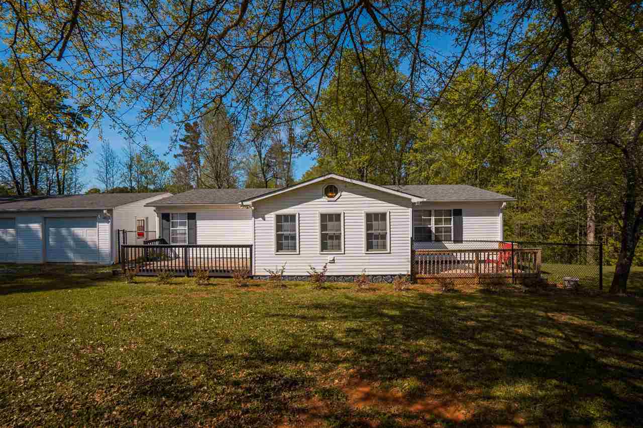 181 White Road Wellford, SC 29385 - Photo 3 of 36 Gallery Image 3
