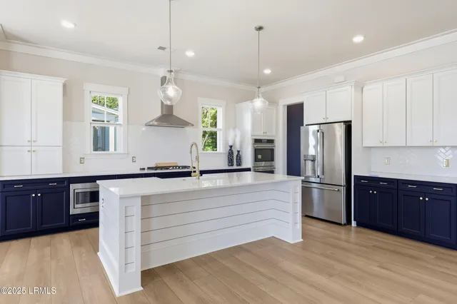 $1,090,000 | 53 Oldfield Village Road, Bluffton, SC 29909