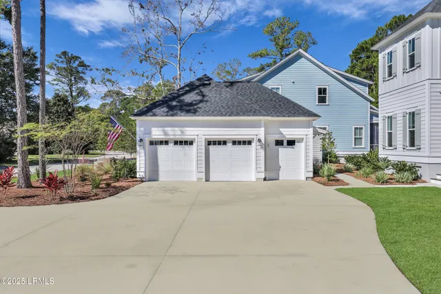 $1,090,000 | 53 Oldfield Village Road, Bluffton, SC 29909