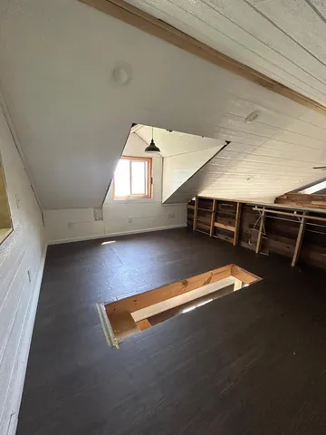 $399,900 | 911 Mississippi Lane, Brownsville, MN 55919