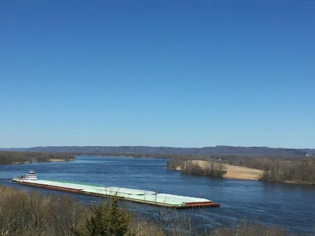 $399,900 | 911 Mississippi Lane, Brownsville, MN 55919