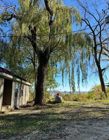 $399,900 | 911 Mississippi Lane, Brownsville, MN 55919