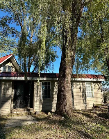 $399,900 | 911 Mississippi Lane, Brownsville, MN 55919