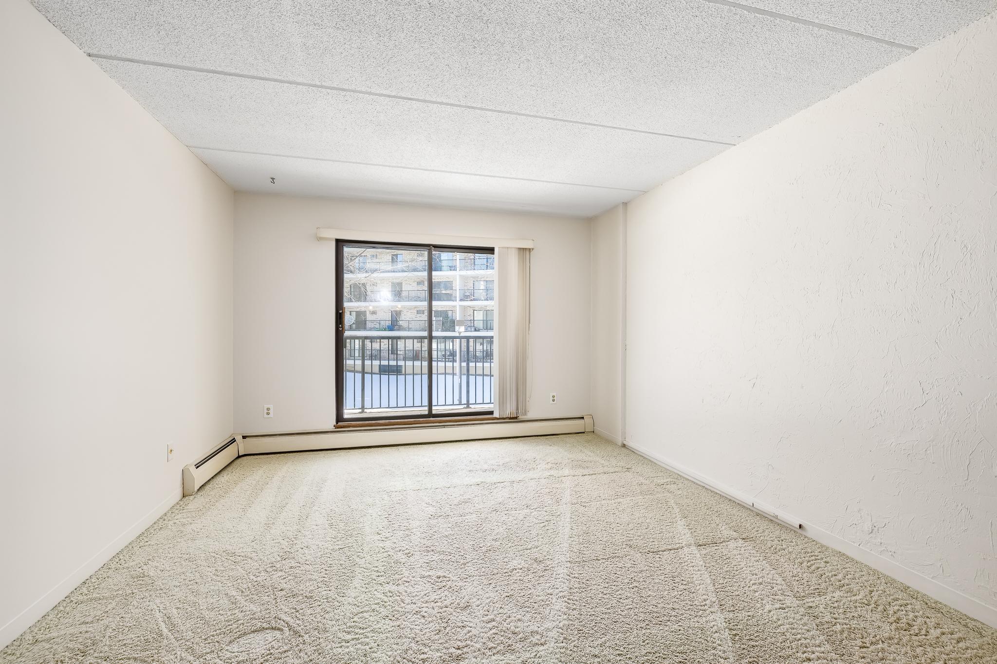 10401 Cedar Lk Road South, Unit 208 Hopkins, MN 55305 - Photo 11 of 30 Gallery Image 11