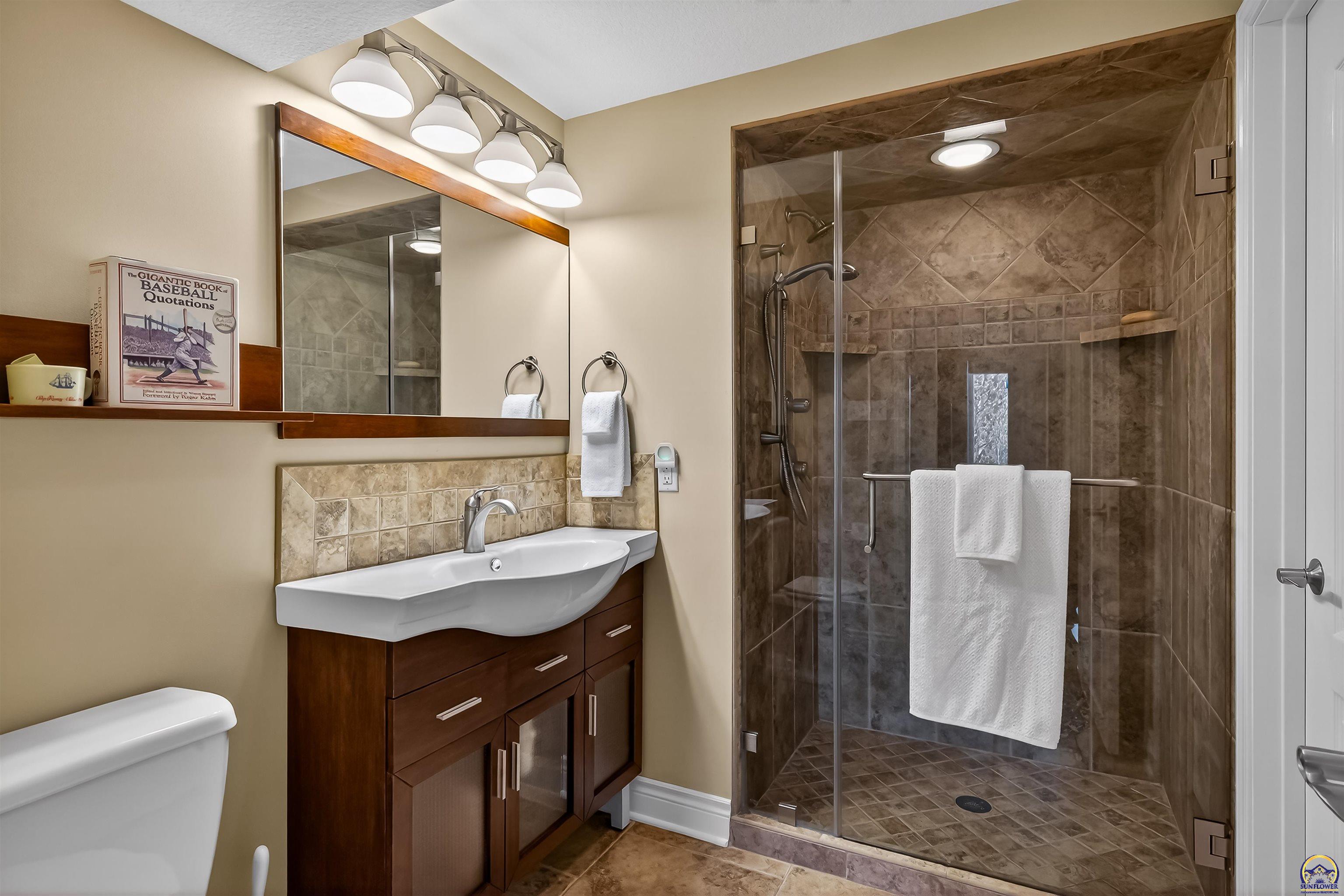 5934 Southwest 47th Street Topeka, KS 66610 - Photo 45 of 58