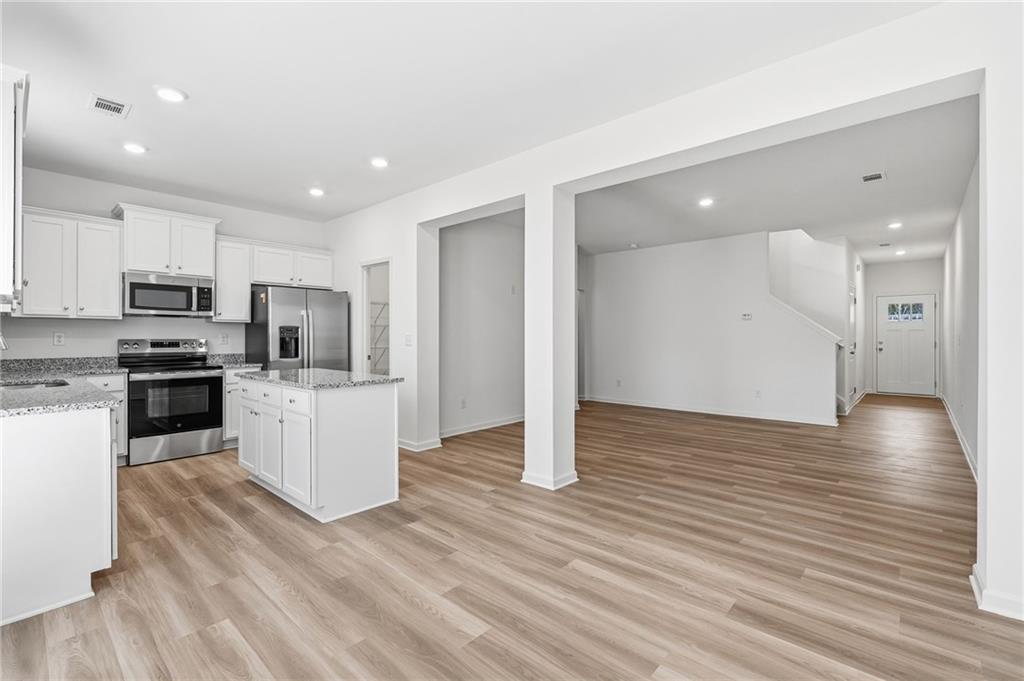 1502 Aralynn Way Conyers, GA 30013 - Photo 11 of 35