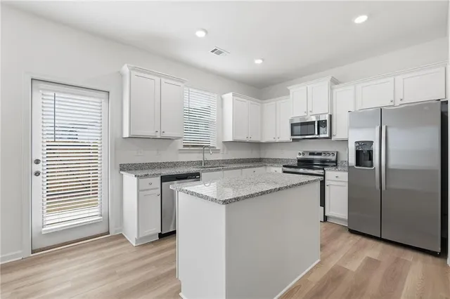 $2,325 | 1502 Aralynn Way, Conyers, GA 30013