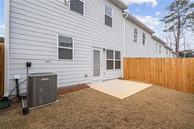 $2,325 | 1502 Aralynn Way, Conyers, GA 30013