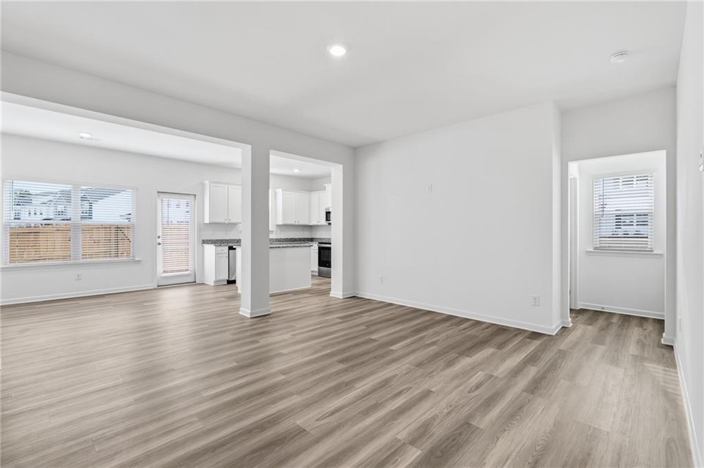 1502 Aralynn Way Conyers, GA 30013 - Photo 6 of 35