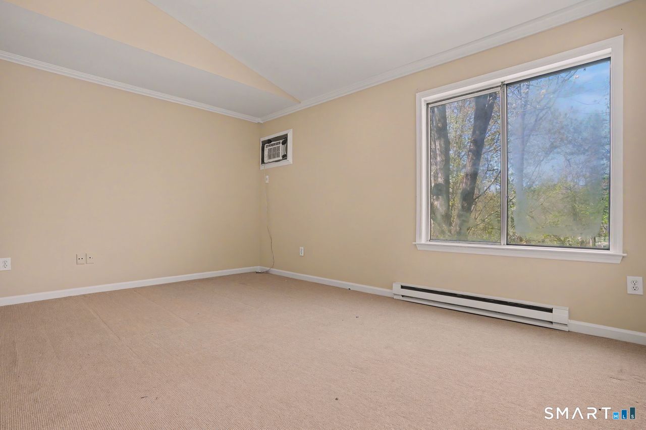 20 East Pembroke Road, Unit 28 Danbury, CT 06811 - Photo 18 of 24