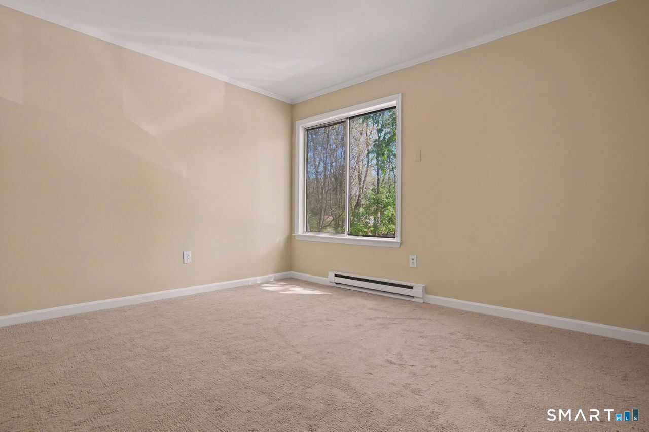 20 East Pembroke Road, Unit 28 Danbury, CT 06811 - Photo 21 of 24