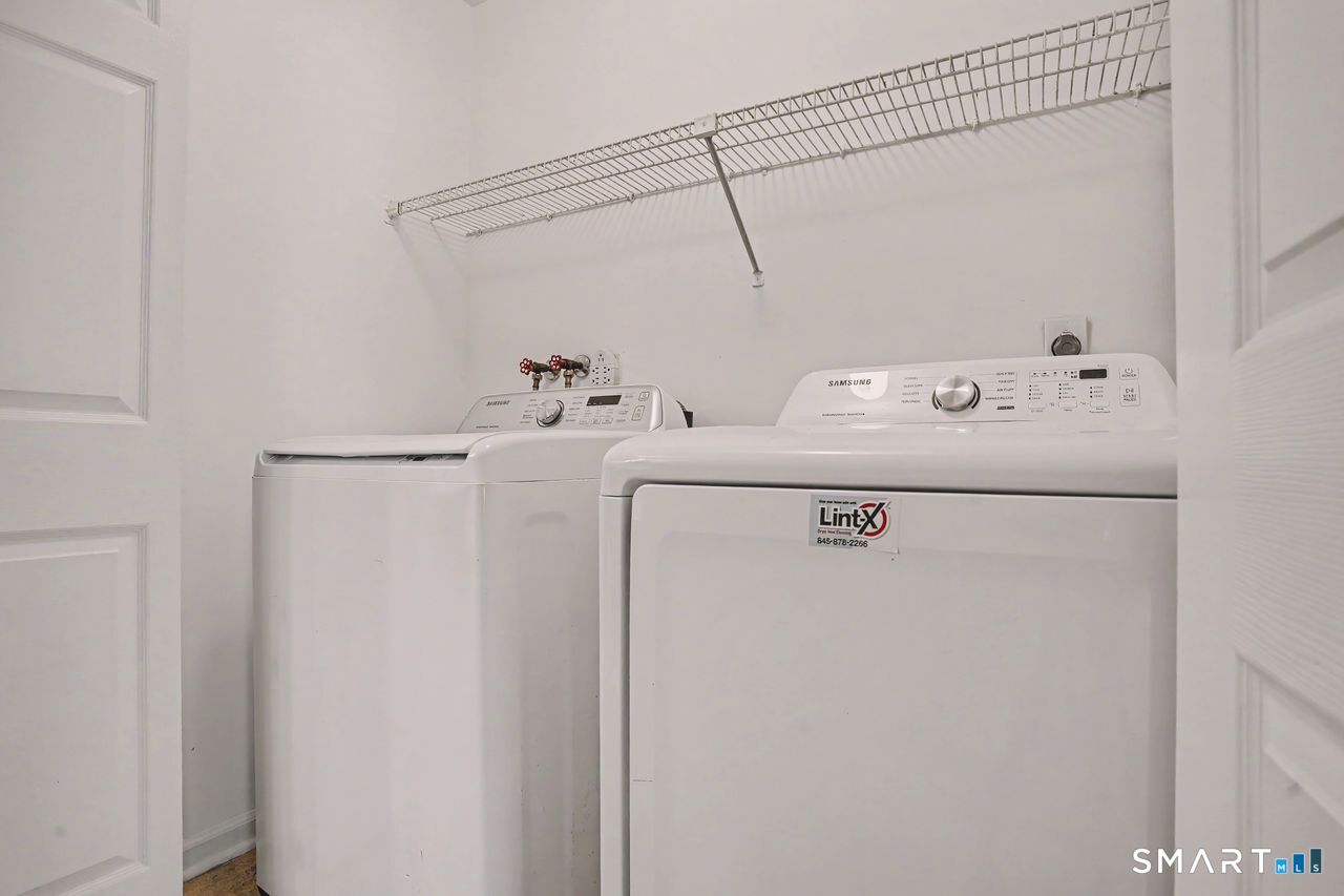 20 East Pembroke Road, Unit 28 Danbury, CT 06811 - Photo 24 of 24