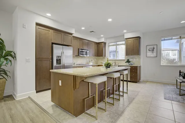 $999,000 | 5399 Iron Horse Parkway, Dublin, CA 94568