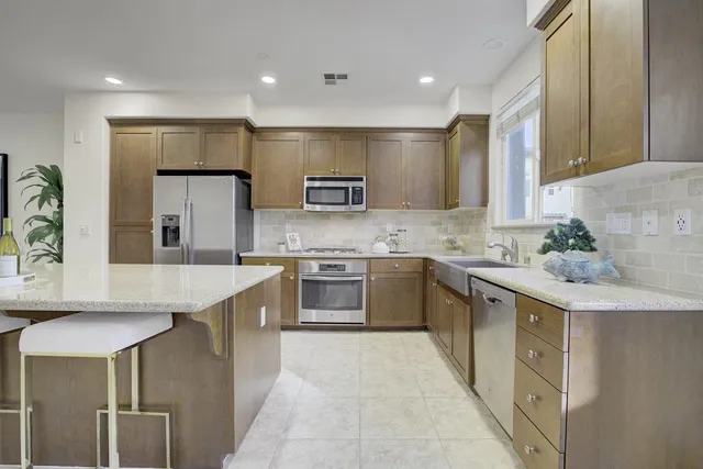 $999,000 | 5399 Iron Horse Parkway, Dublin, CA 94568