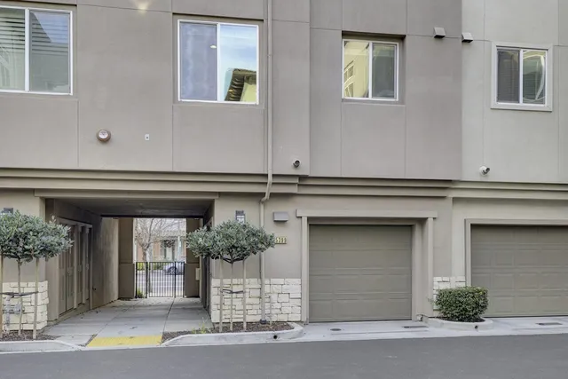 $999,000 | 5399 Iron Horse Parkway, Dublin, CA 94568