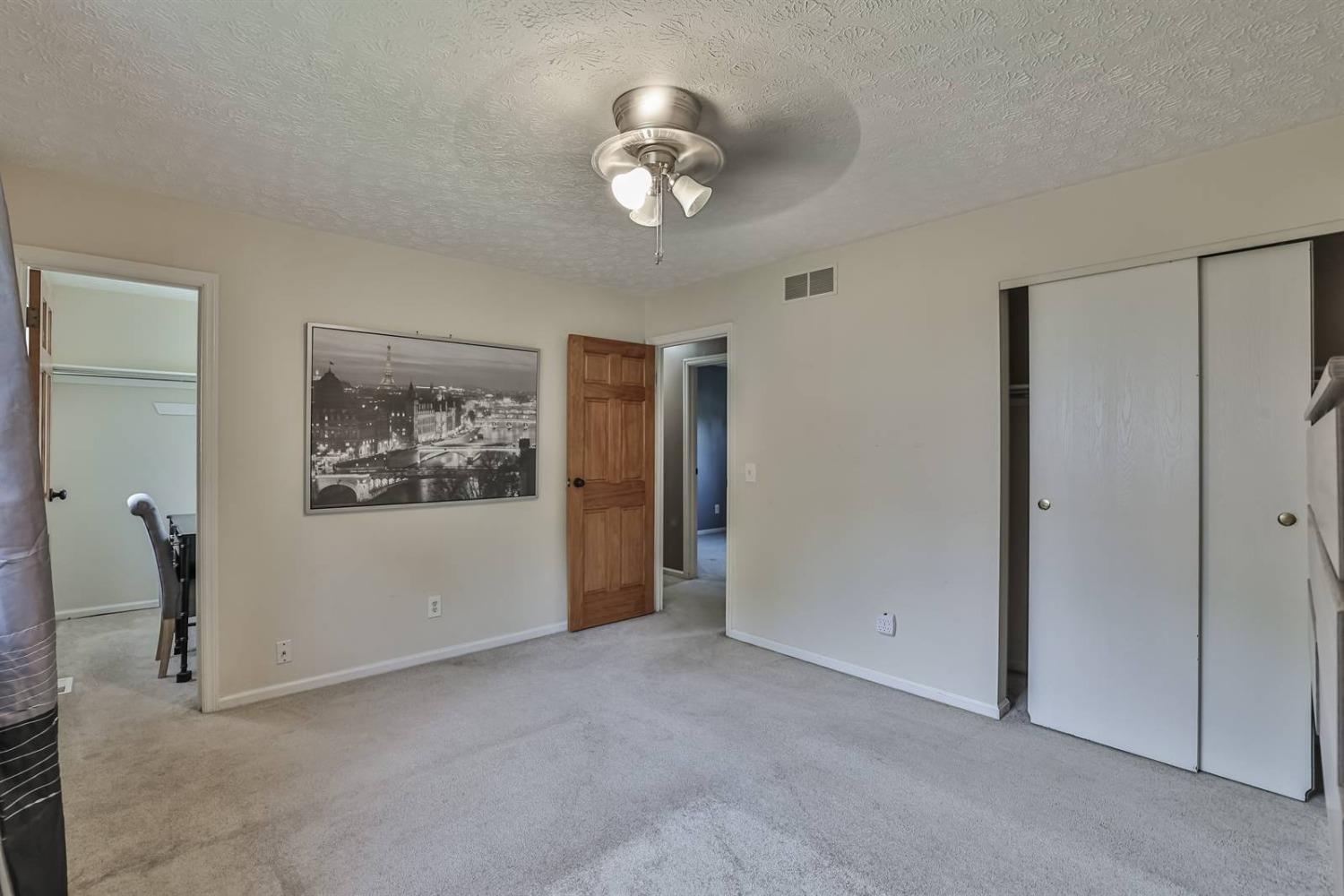 5452 Sidney Road Cincinnati, OH 45238 - Photo 13 of 25